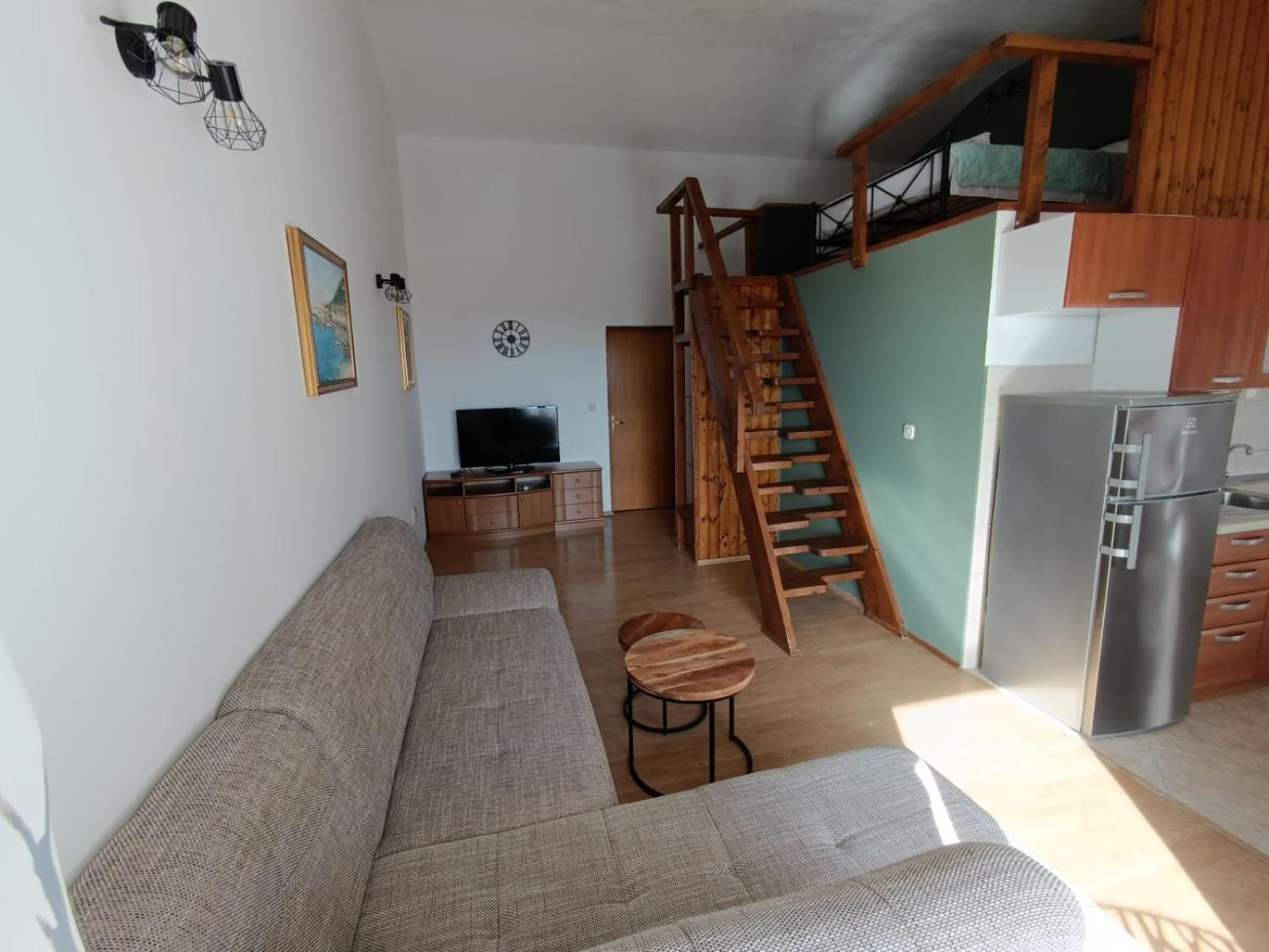 Apartmani Miki Podgora Exterior photo